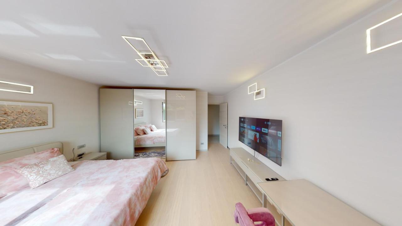 Design Apartment Emerald Viskovo Exterior photo